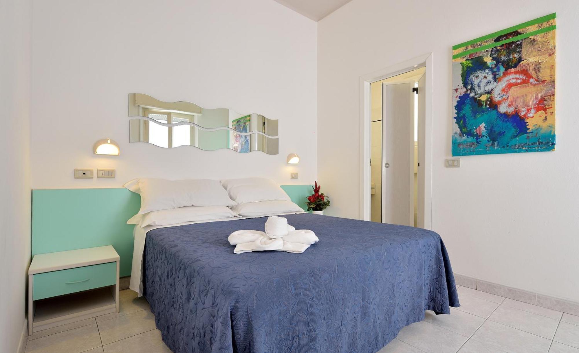 Hotel Oltremar B&B กัตตอลิกา ภายนอก รูปภาพ
